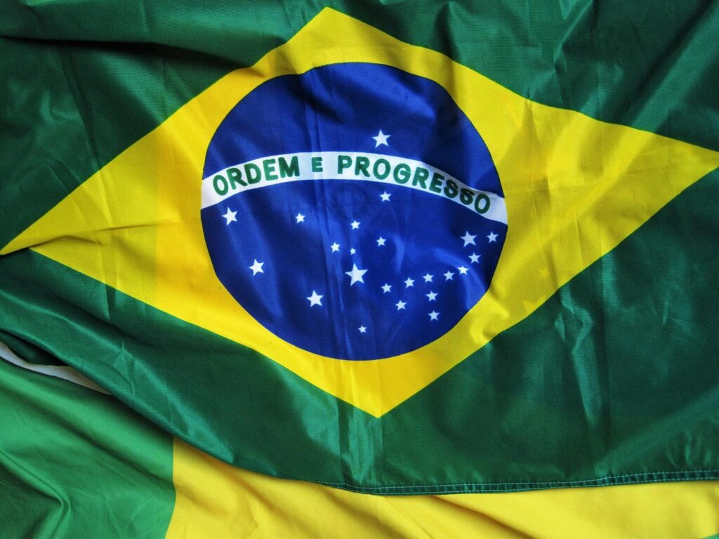 Bandeira do Brasil representando identidade cultural nacional